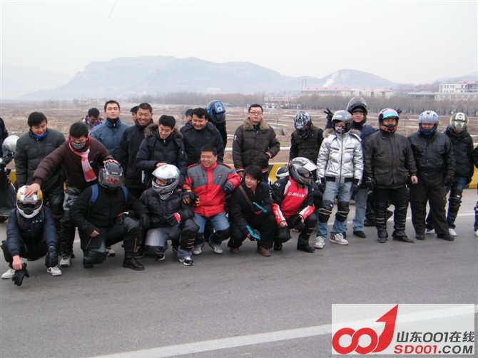 CA01QF09321321.jpg