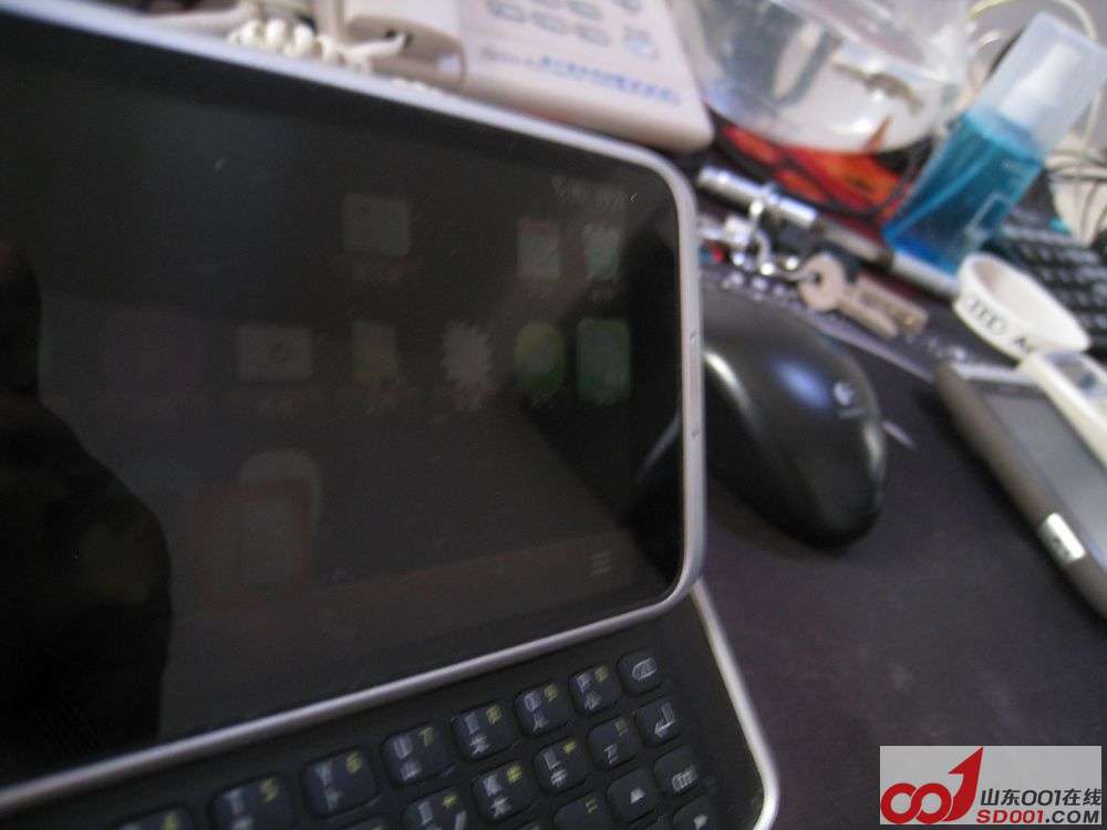 能帮我修一下我的e7,内屏坏了,出一个nokia66