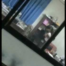 ��ѧ��ѧ�н�ʦ��Ůѧ���ڰ칫��XXX������ͼ������