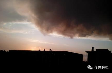 ��������N����������ͬʱ���ݣ�һ���һ���ӵ������������ˡ�