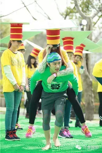 ����������¼�ƽ�Ŀ�ˣ�����Ȫ�ǹ㳡��˺���ƣ���������У�