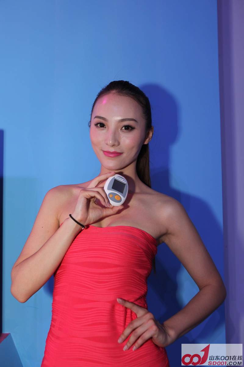nEO_IMG_072.jpg
