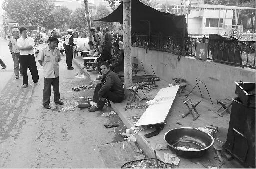 �������ӾƼ�ײ�����˺�����