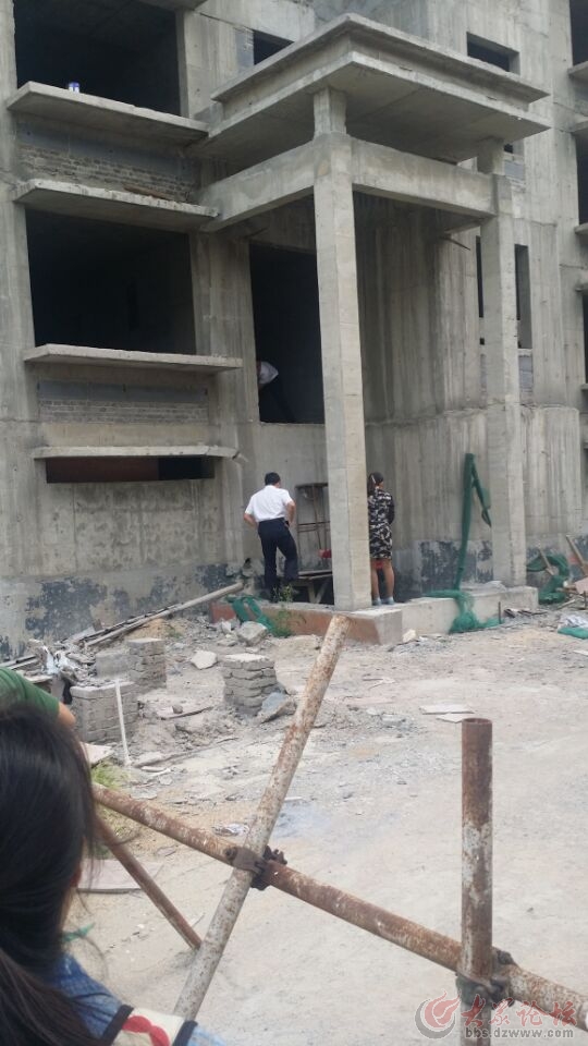 ɽ��ʡΫ���о��ÿ������������¥��άȨδ��������������