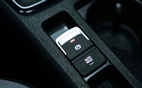 ɹɹ�ҵ�СR���߶���R-LINE�ᳵС�ǣ�ת��