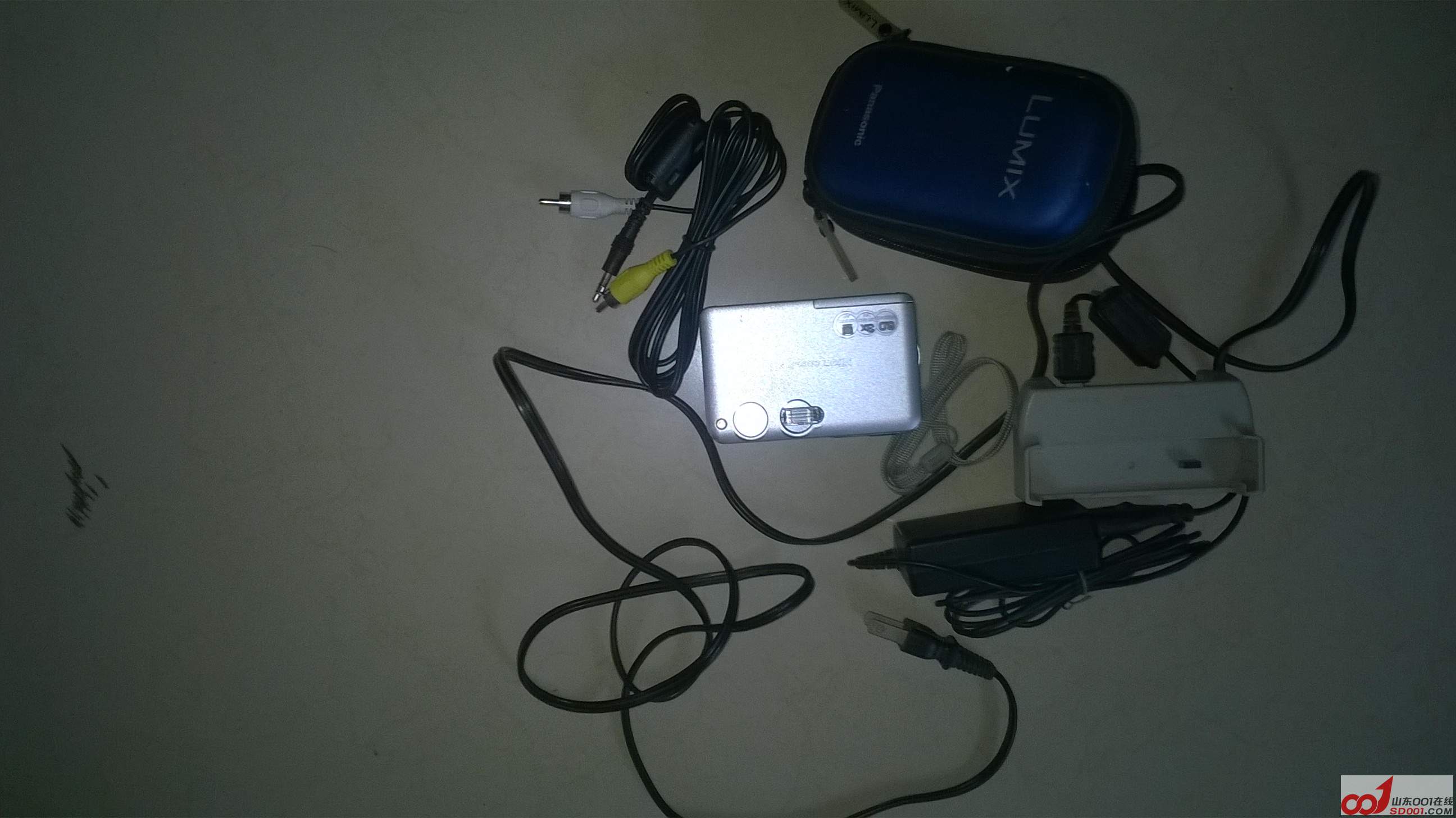 Nikon coolpix S3-1.jpg