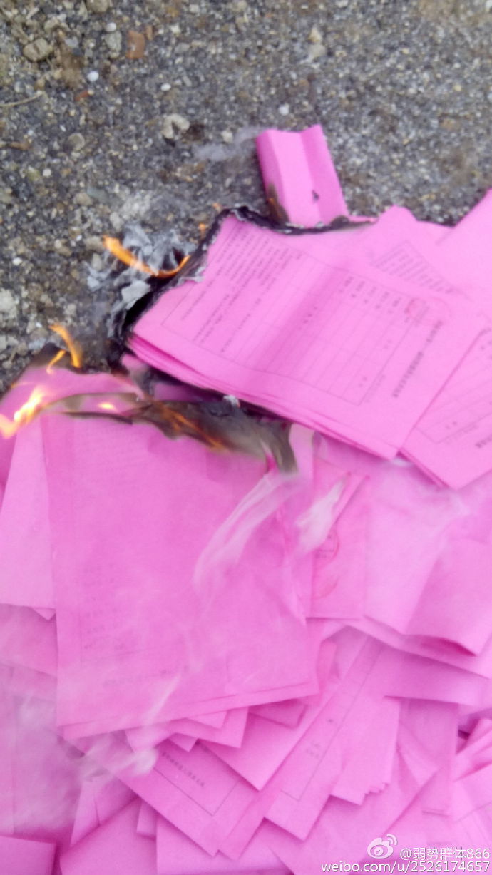 κ��ǿ���Ÿ�ׯ��ί������佭�����佭�����꿡�Ǳ�Ϊ��