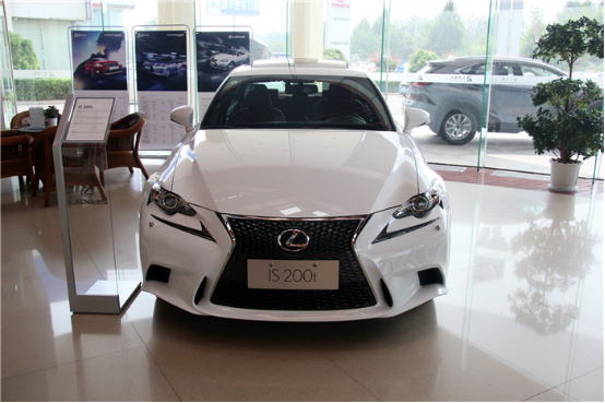 7.22 �׿���˹ �׿���˹IS200t�������ԡ������ּ����˶���356.png