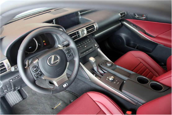 7.22 �׿���˹ �׿���˹IS200t�������ԡ������ּ����˶���443.png