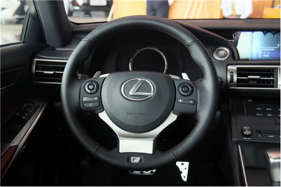 7.22 �׿���˹ �׿���˹IS200t�������ԡ������ּ����˶���445.png