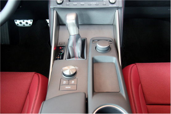 7.22 �׿���˹ �׿���˹IS200t�������ԡ������ּ����˶���453.png