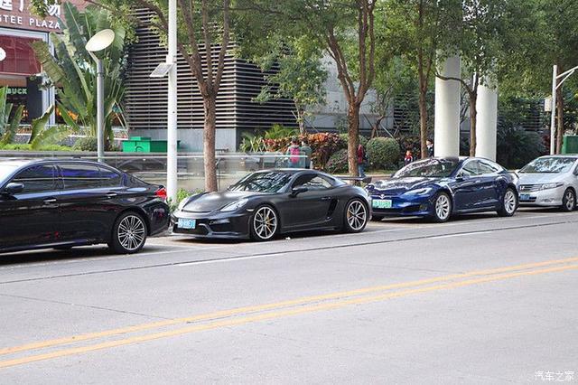 ��ɫ��������ս����£��718 2.0T��װGT4-12.jpg