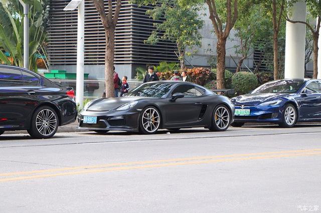 ��ɫ��������ս����£��718 2.0T��װGT4-13.jpg