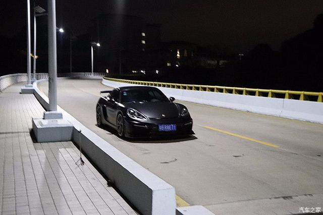 ��ɫ��������ս����£��718 2.0T��װGT4-28.jpg