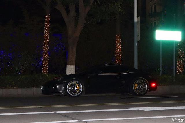 ��ɫ��������ս����£��718 2.0T��װGT4-30.jpg