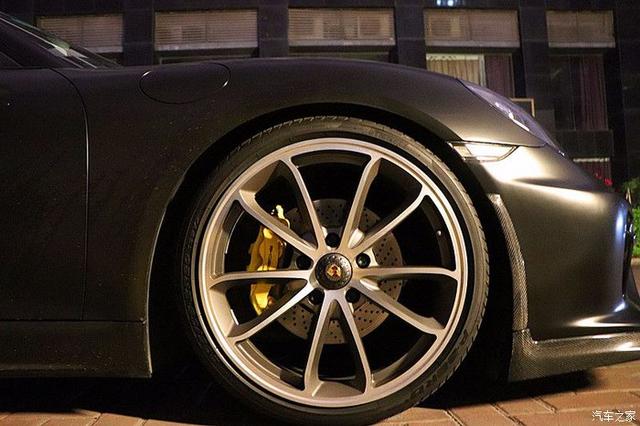 ��ɫ��������ս����£��718 2.0T��װGT4-53.jpg