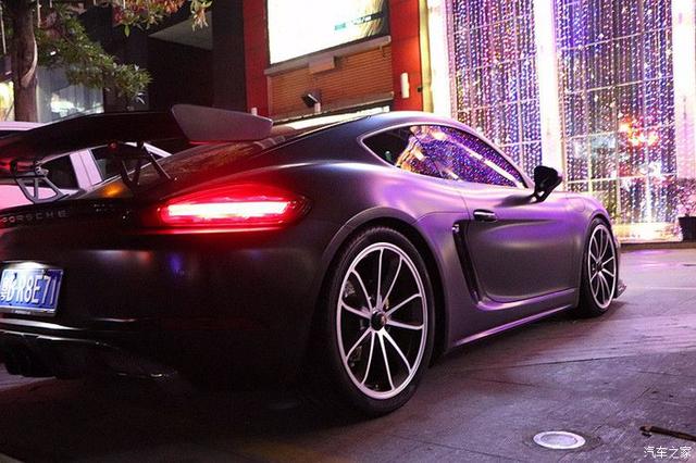 ��ɫ��������ս����£��718 2.0T��װGT4-50.jpg