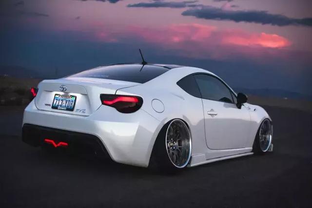 �ɾ���Լ������86��װ����������ʿ��˹��³STI ��װ-12.jpg