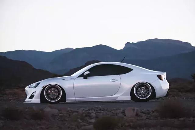 �ɾ���Լ������86��װ����������ʿ��˹��³STI ��װ-13.jpg