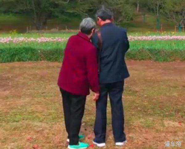 ��Ѯ�����Լ���65���ѧ���� ���ѣ�����������İ���-1.jpg