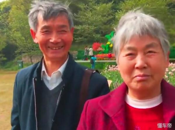 ��Ѯ�����Լ���65���ѧ���� ���ѣ�����������İ���-2.jpg