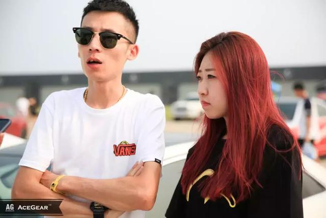 �����Ĺ���˭���� �����˽�iAcro Lady���еĸ�װ��-6.jpg