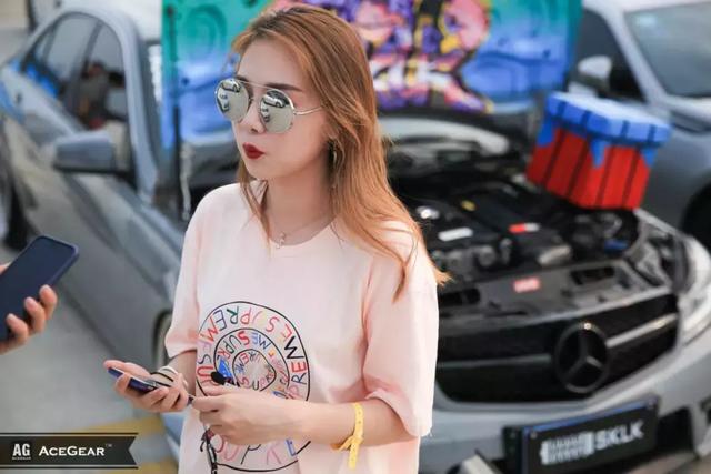 �����Ĺ���˭���� �����˽�iAcro Lady���еĸ�װ��-13.jpg