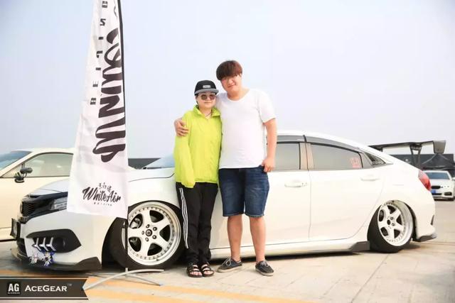 �����Ĺ���˭���� �����˽�iAcro Lady���еĸ�װ��-16.jpg