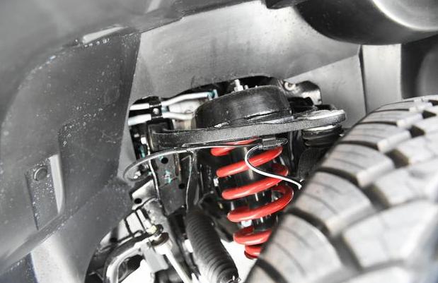 ���˸������ԽҰ�� ȫ�±���BJ40 PLUS����Ҫɶ�����ˣ�-5.jpg