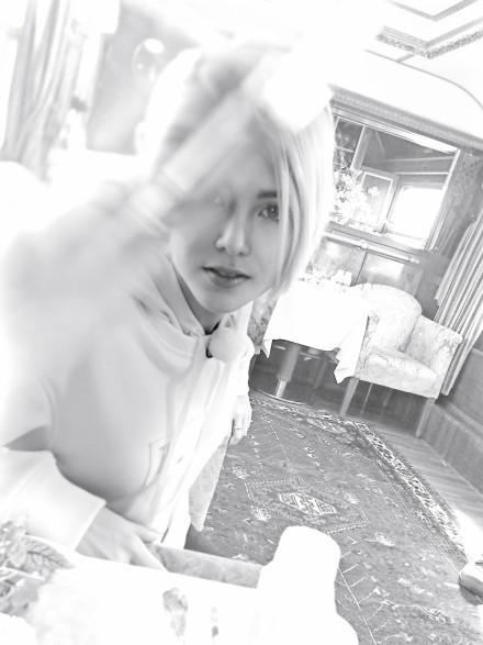 ֣�����������պڰ�ɫ���Դ�Ƭ�ʸ� ��Ӱ��ʦ����-4.jpg