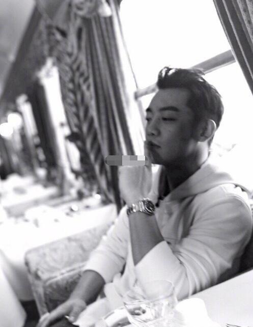 ֣�����������պڰ�ɫ���Դ�Ƭ�ʸ� ��Ӱ��ʦ����-7.jpg