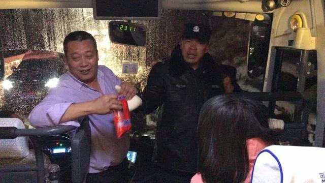 ���վ۽���ǧ�೵��ѩҹ�����Ĵ��۶�ɽ �������ȱ���-29.jpg