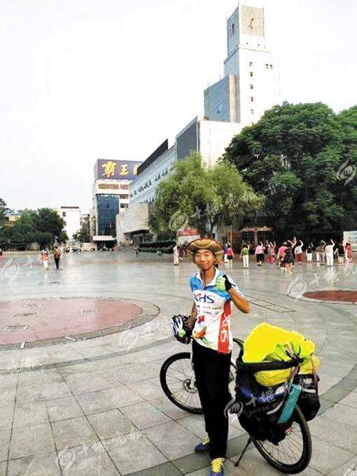 ʮ��24��С������3500���ﵽ���� ����ǰ���������ˣ�-1.jpg