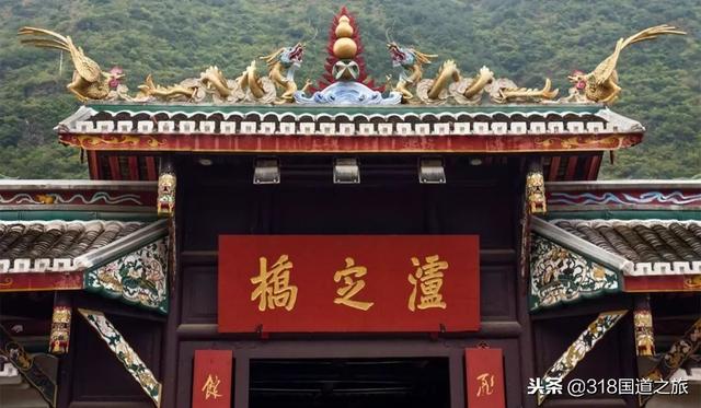 G318 Ŀ�ĵ�·����򶨡�����Ŀ�ĺ�ɫ�Ļ�����-9.jpg