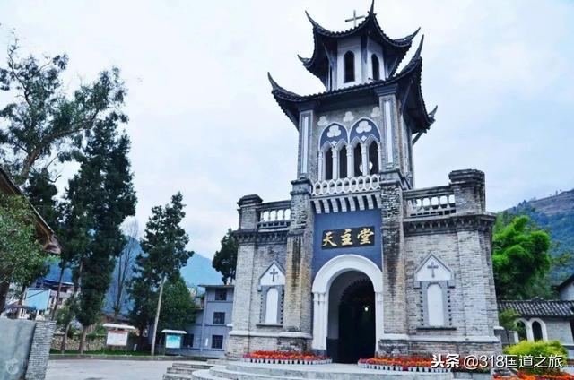 G318 Ŀ�ĵ�·����򶨡�����Ŀ�ĺ�ɫ�Ļ�����-17.jpg