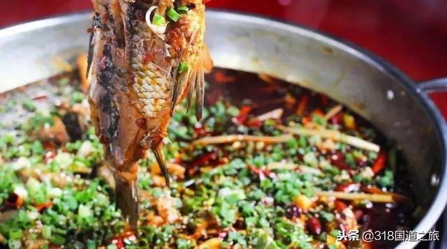 G318 Ŀ�ĵ�·����򶨡�����Ŀ�ĺ�ɫ�Ļ�����-28.jpg