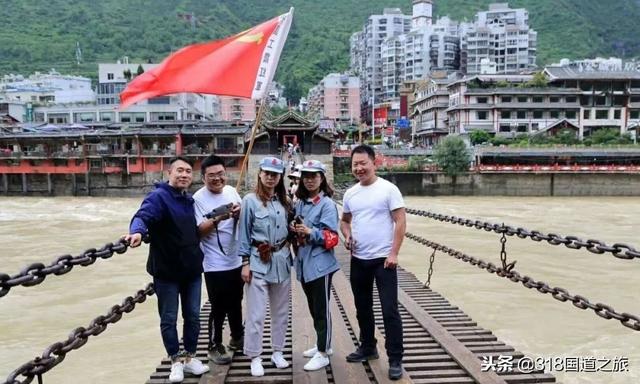 G318 Ŀ�ĵ�·����򶨡�����Ŀ�ĺ�ɫ�Ļ�����-20.jpg