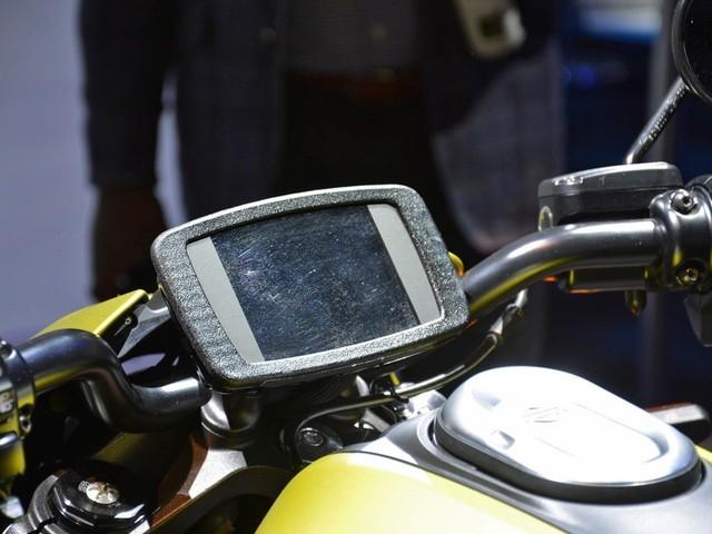 �ۼ�3�� ���׽����µ綯Ħ�г�������CES-7.jpg