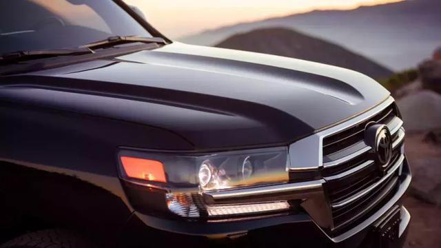 ���¿�·���³� ȫ���1200̨����������Ŷ�������ֵ-2.jpg