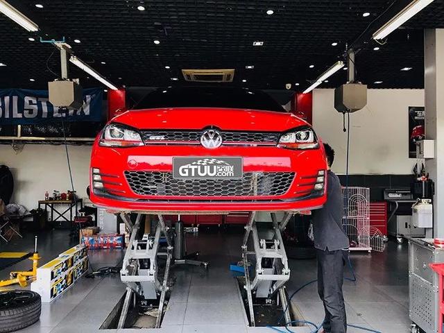 ����װ��һ���ڰٳ�7���߶���GTI�ı����װ-2.jpg