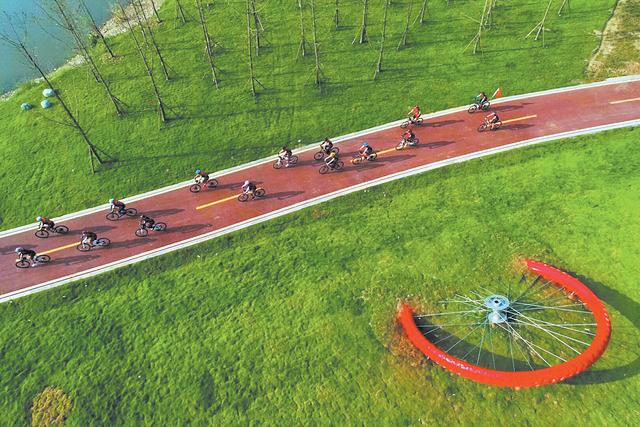 ȫ��12.5���� �ɶ��������ʽ���г����ٿ�ͨ-1.jpg