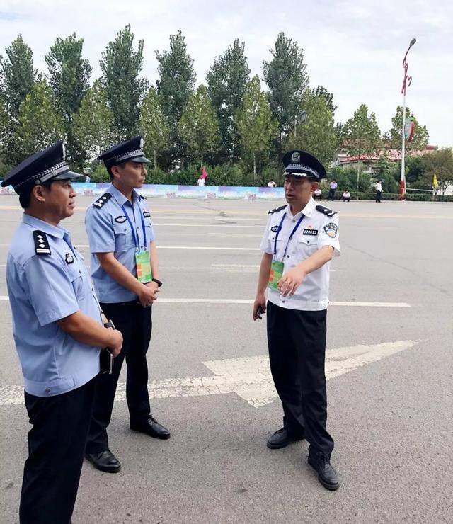 �ҳ���ְ ����ʹ���������������־�Բ��������г����������� ��Щ˲����������-2.jpg