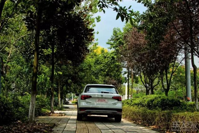 ���з� �ٿء�������ռ��ѡ����Լ�C-TREKε��-7.jpg