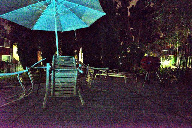 ��Ӱ�����˹�������ͼ��Ϊ�㻹ԭ������Ƭ ���ְ�˹���ڳ�ͣ��-5.jpg