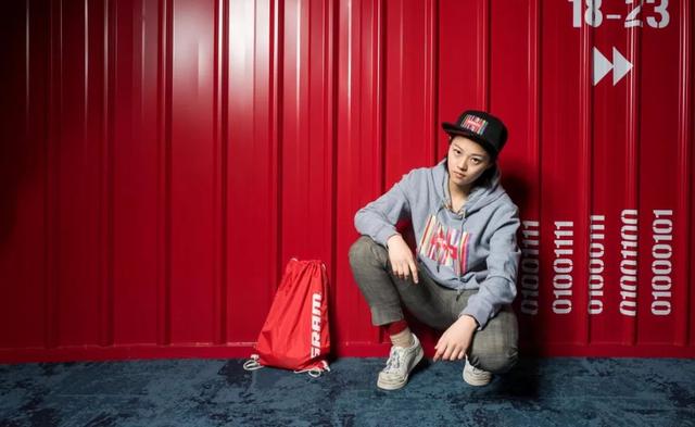 ��һ���ĵ�����Ů ��С��硱������̽������-8.jpg