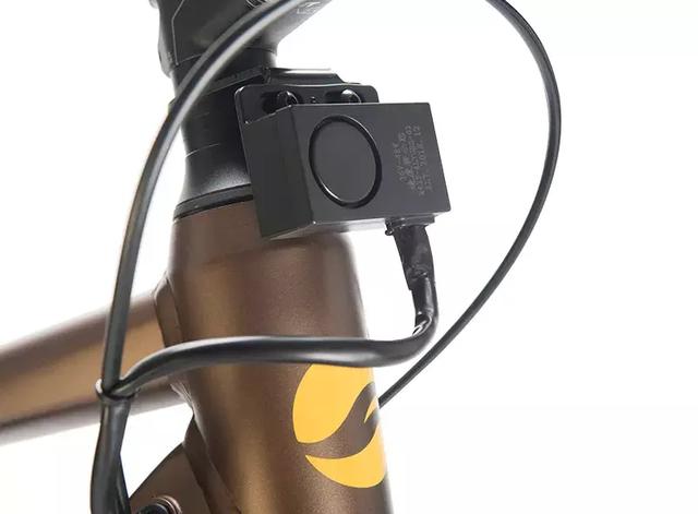 һ�����г��ļ�飺GIANT Expedition E+ʢװ����-12.jpg