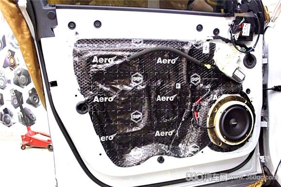 �ݱ�XFL��װ�¹�ETON���� �ٺ��ĳ�����Ҳ�������ռ�-2.jpg