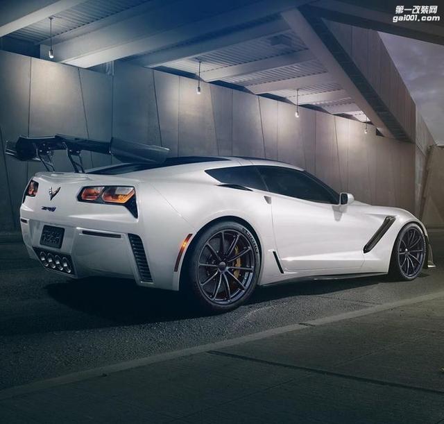 Hennessey���ܹ��̸�װѩ�����ƶ�ά��ZR1-2.jpg