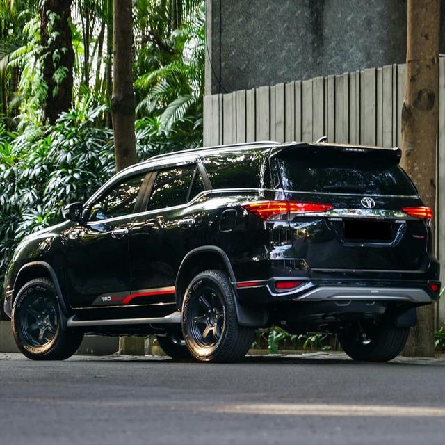 ��װ��ġ�С�Ե��������Ʋ������SUV��ԽҰ������������ƽ��-3.jpg