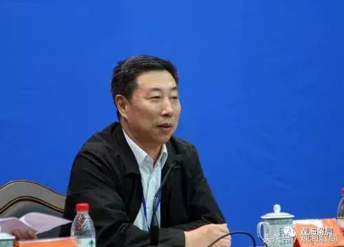 ���ܳ�У�������ϻ�ʳ�� ����������롰С��⡱-1.jpg